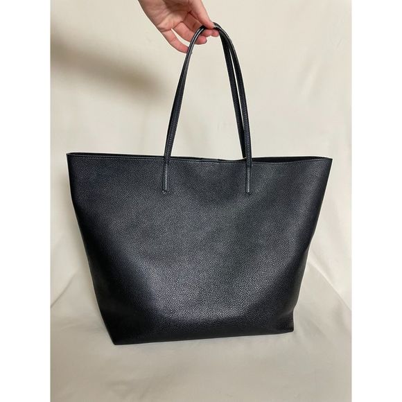 Alexander McQueen Gold Skull Black Leather Shopper Travel Tote Bag - Picture 3 of 13